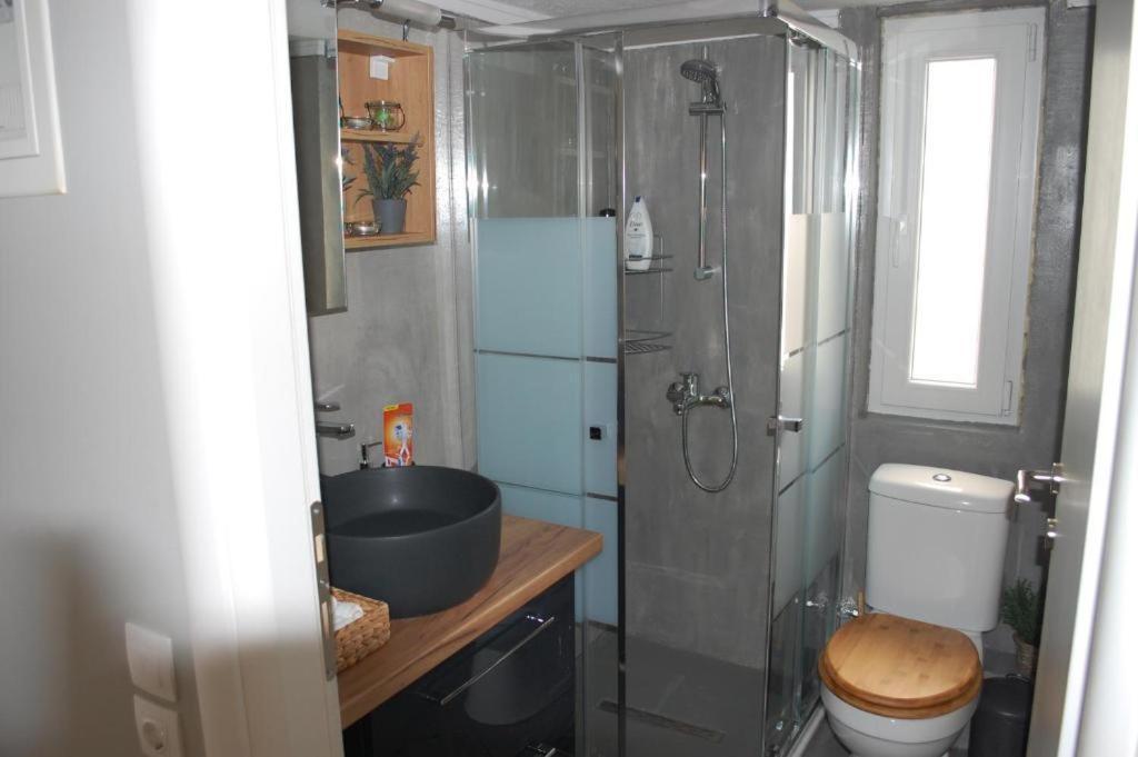 Cosy Home Boutique Apartment Peraía Екстериор снимка