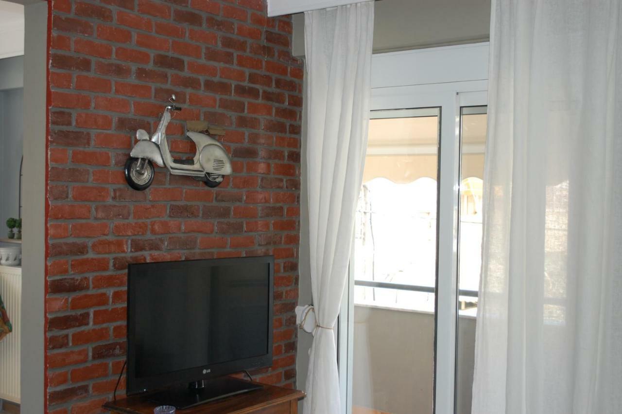 Cosy Home Boutique Apartment Peraía Екстериор снимка
